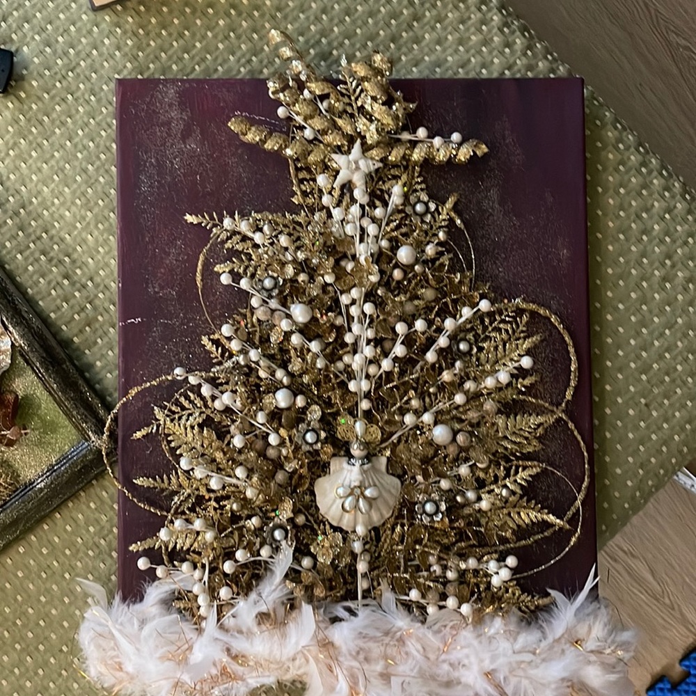 Christmas Ease-ly, Designs by Sharona, LLC